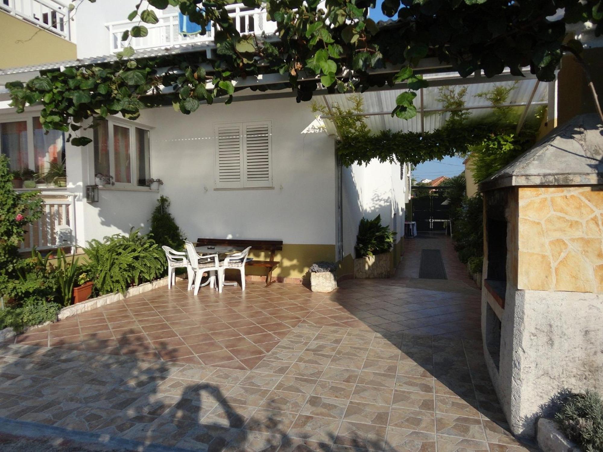 Apartments Ana Sreser Exterior photo